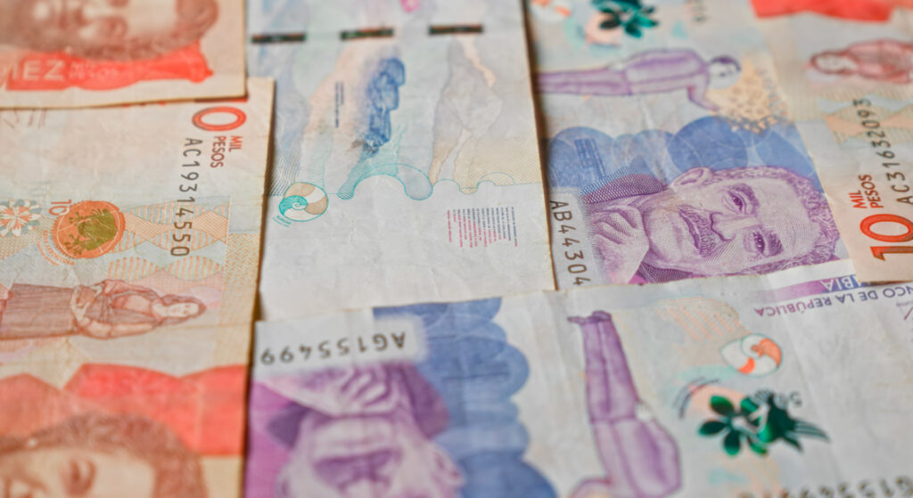 Del efectivo al pago inmediato: el giro del sistema financiero colombiano oportunidad, riesgo y confianza
