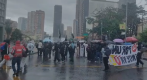 Lee más sobre el artículo Manifestaciones y desmanes generan afectaciones en la movilidad y seguridad en Bogotá