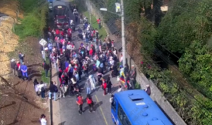 Lee más sobre el artículo Manifestación genera afectaciones a la movilidad en el noroccidente de Bogotá