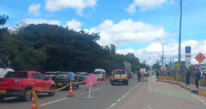 Lee más sobre el artículo Accidente vial genera cierre total y fuerte congestión en la autopista norte hacia Bogotá