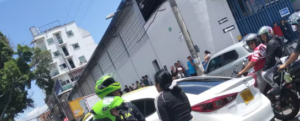 Lee más sobre el artículo Atentado genera alerta de seguridad en la carrera 15 de Bucaramanga