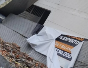 Lee más sobre el artículo Desplome de techo y muro en Granada reactiva alerta sobre estructuras afectadas por el Sismo